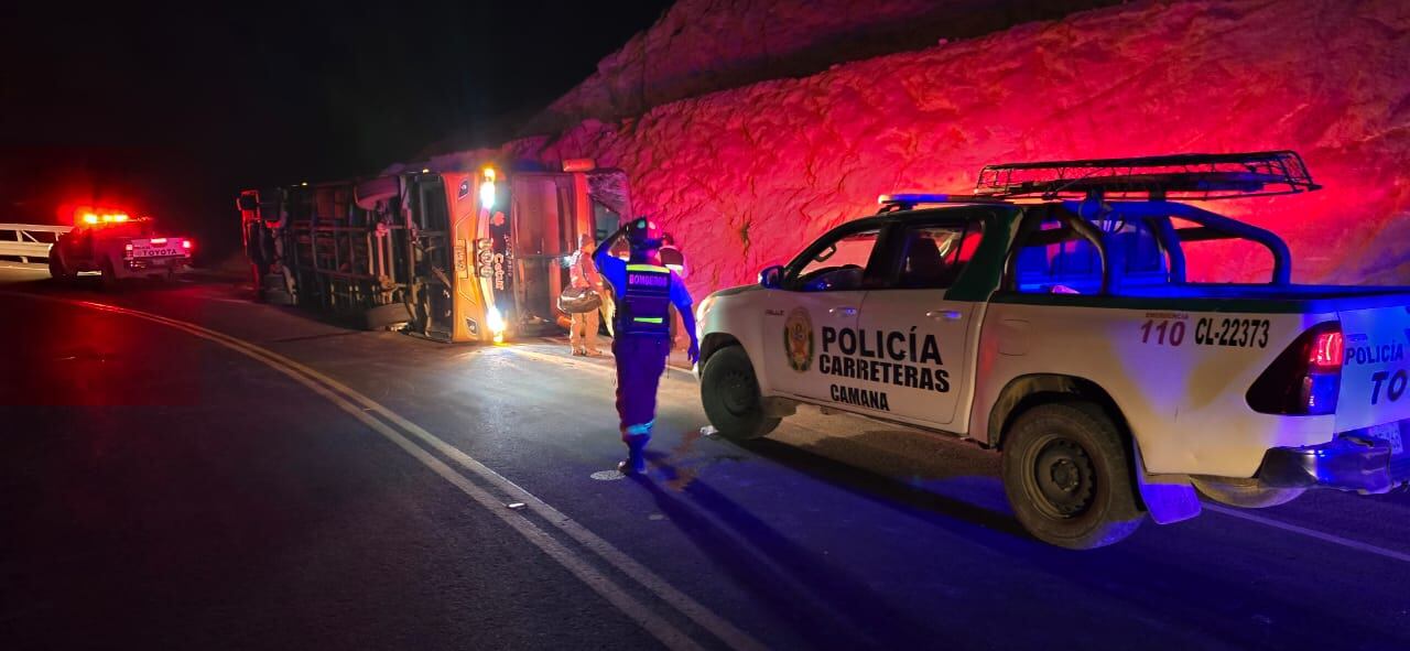 Accidente en carretera Costanera. Foto: difusión.