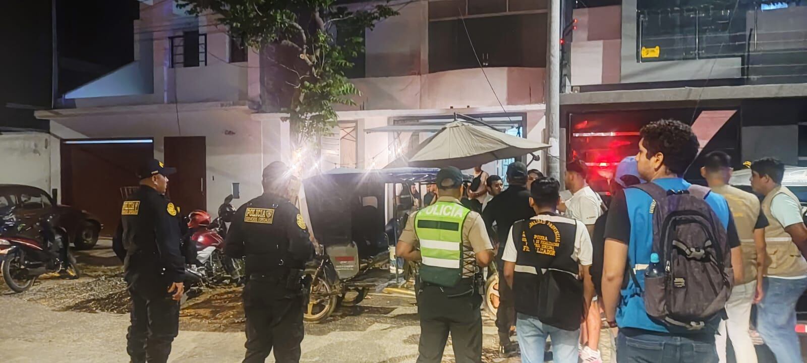 Inspeccionan locales en Piura