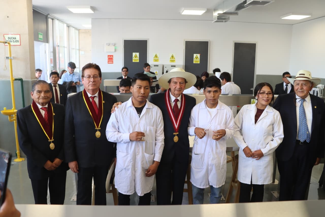 Se construyeron laboratorios para estudios de suelo, agua, entre otros en la Filial Majes de la UNSA (Foto: UNSA)