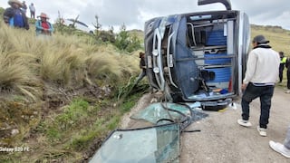 Bus se despista y vuelca en Chumbivilcas: una mujer fallece y 39 personas resultan heridas