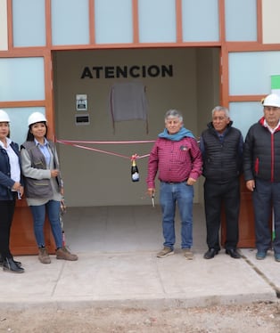 Inauguración de la ampliación de servicios higiénicos en playas de Punta de Bombón (Foto: Municipalidad de Punta de Bombón)