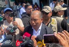 Ministro de Trabajo, Daniel Maurate, respalda aumento de sueldo de la presidenta en accidentada audiencia (VIDEO)