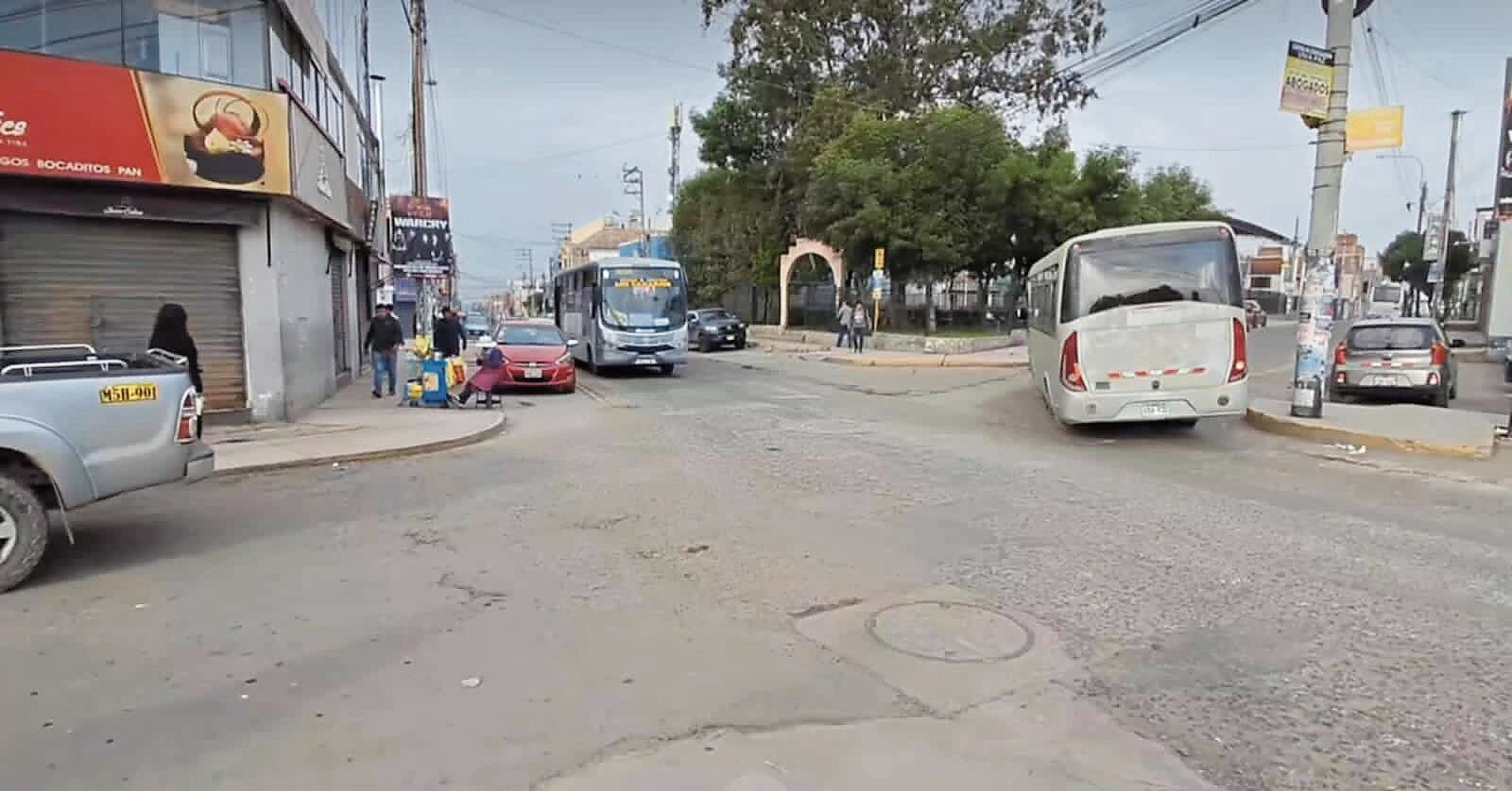 Calles intransitables en Zamácola, distrito de Cerro Colorado. Foto: GEC.