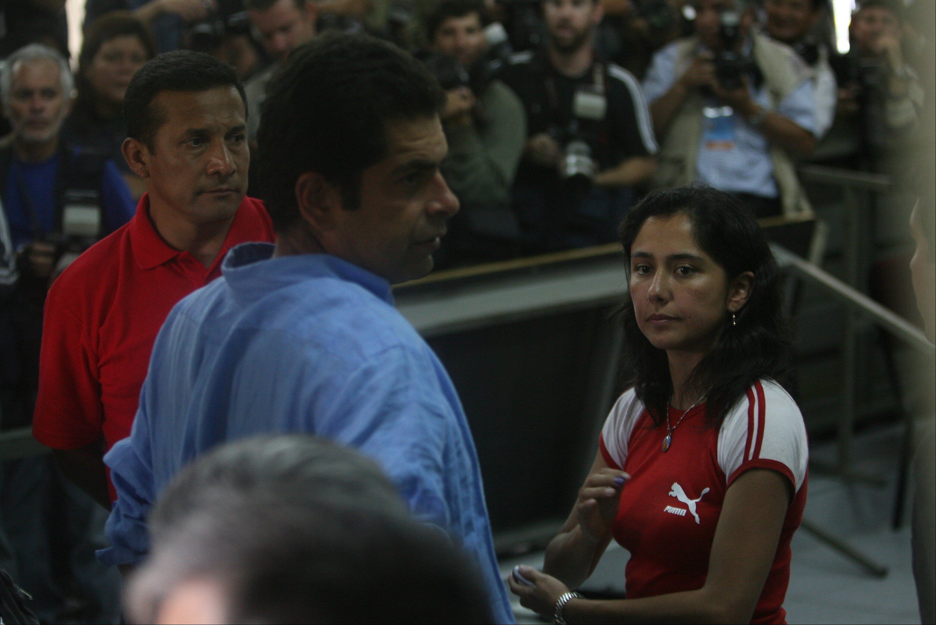 Martín Belaunde Lossio, exasesor de comunicaciones de Ollanta, aseguró que el dinero de Venezuela llegaba al Perú por valija diplomática. Lima, 9 de abril del 2006. (Foto: Lino Chipana / El Comercio).