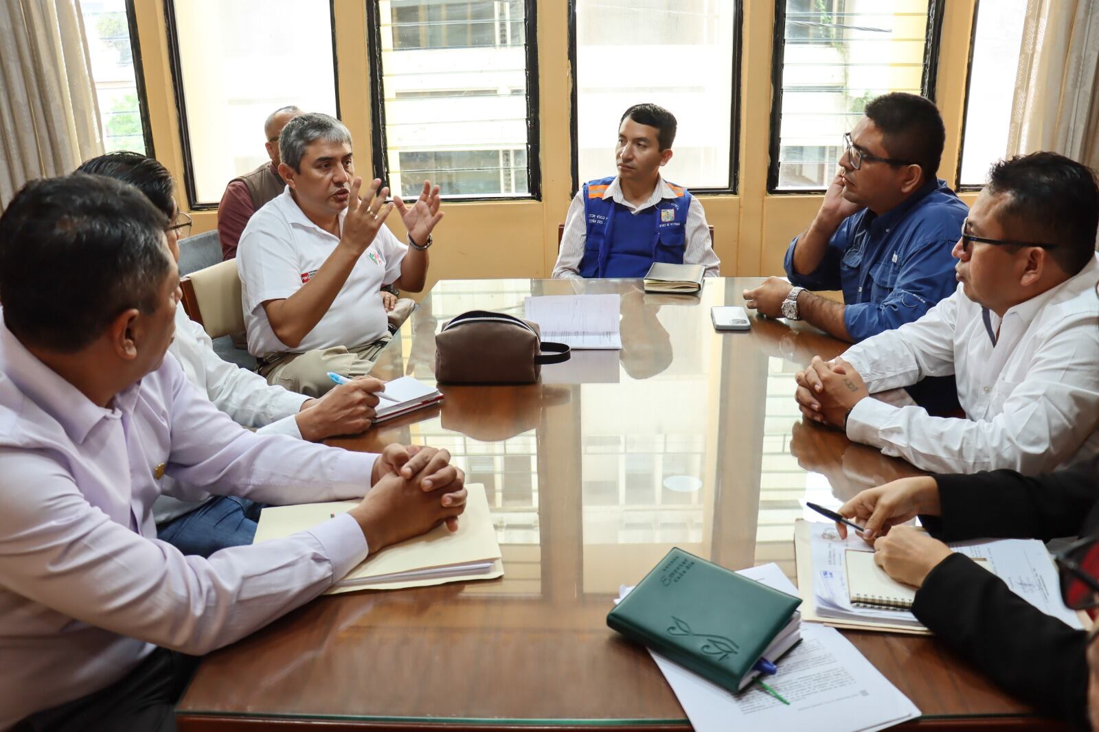 Alcaldes de Castilla, Catacaos y Veintiséis de Octubre se reunieron con funcionarios del Ministerio de Vivienda en la comuna piurana.