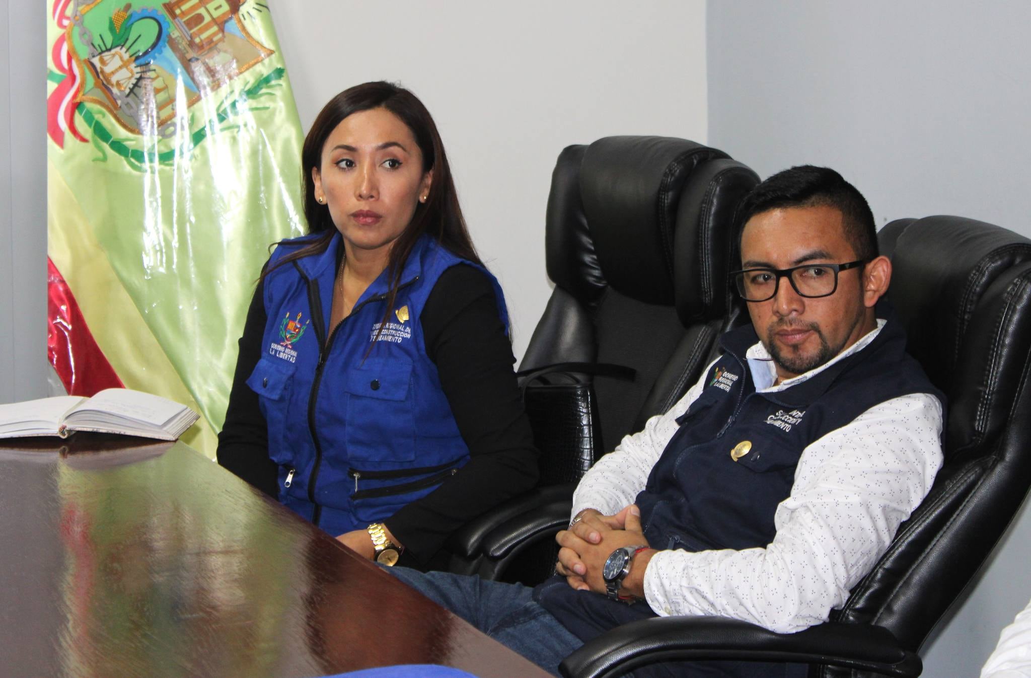 La gobernadora en funciones Joana Cabrera indicó que Cynthia Lozano negó relación con su exsubgerente Álvaro Villa. Funcionaria afrontará proceso de investigación.