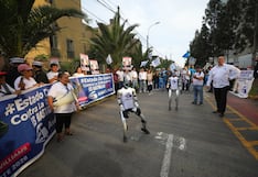 Robots captan miradas en previa al primer debate presidencial