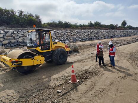 Ica: MEF transfiere S/165 millones y garantiza continuidad de las obras en la Quebrada Cansas