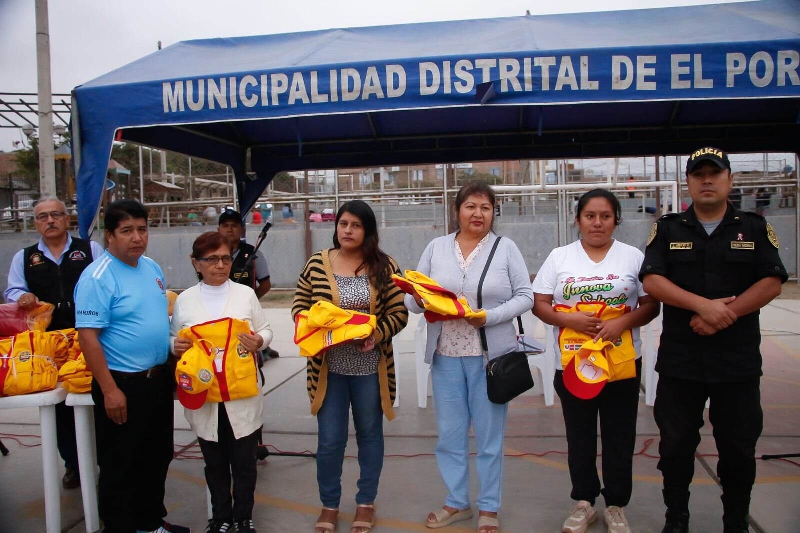 Alcalde y autoridades policials dicen que los vecinos organizados cumplen un papel importarte en el combate de la delincuencia, la extorsión y el crimen organizado.