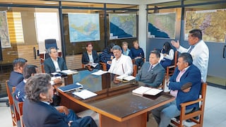 Mesa de trabajo en Arequipa: Médicos esperan soluciones a problemas en salud