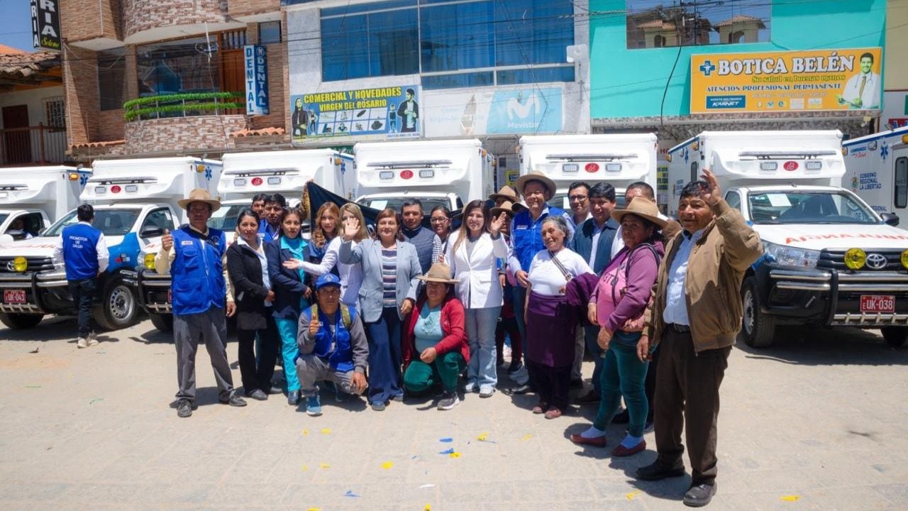También se anunció 2,400 nuevas plazas de personal de salud en 2026.