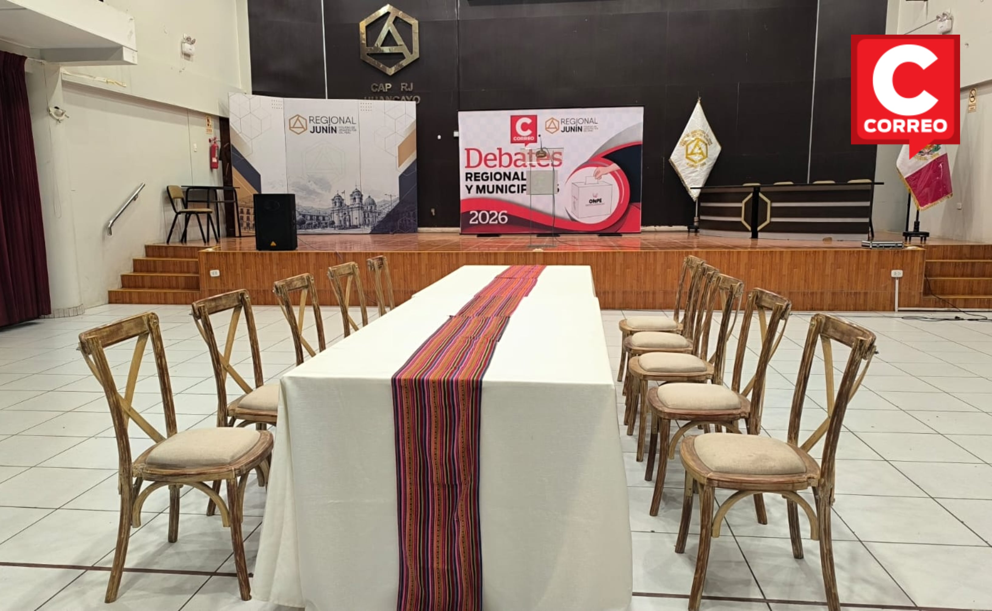 Candidatos a Chilca contrastan propuestas en encuentro organizado por Correo y el Colegio de Arquitectos