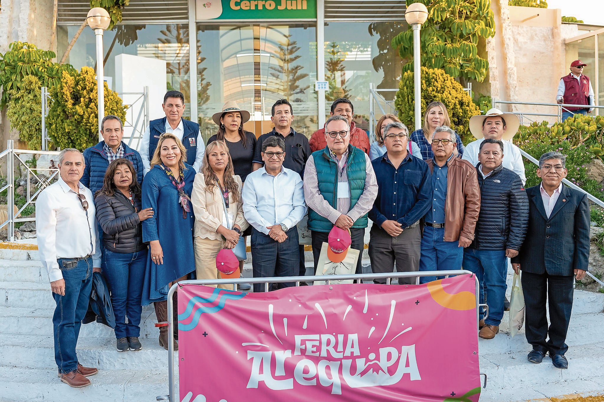 Tres miembros del Fondo de Desarrollo Regional (FDR) estuvieron en la inauguración de la Feria Arequipa 2025. Foto: Gobierno Regional de Arequipa.
