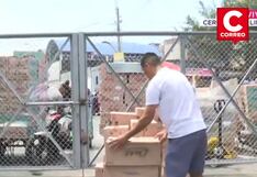 Instalan rejas para restringir ingreso de ambulantes en Mesa Redonda