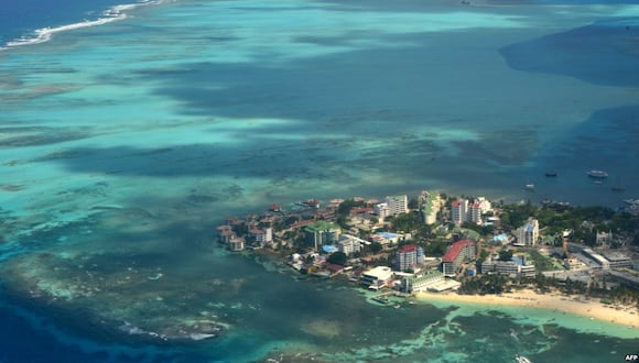 Vista aérea de la isla de San Andrés, Colombia. (Foto: AFP)