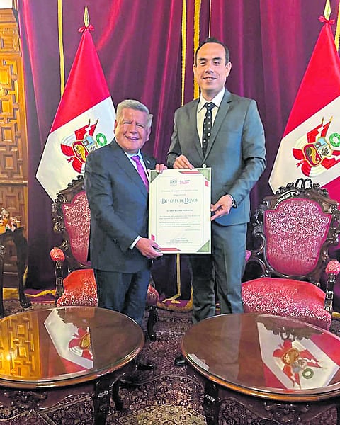 APP condenó las reuniones no oficiales que sostuvo el mandatario con el empresario chino Zhihua Yang. También pidió que el Ministerio Público acelere investigaciones.