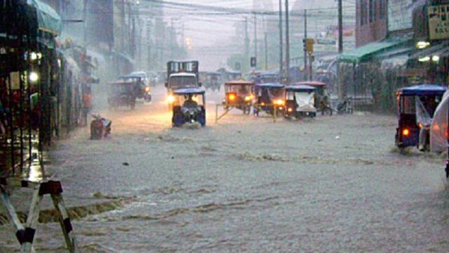 Lluvia torrencial inundó calles y casas en Pucallpa