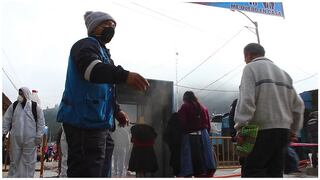 Instalan cápsula de desinfección en mercado de Huamachuco (VIDEO) 