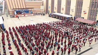 Advierten que uniforme escolar y entrega de toda la lista de útiles escolares no es obligatorio