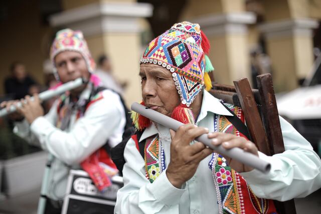 Festividad religiosa en Honor al Señor de Qoyllurit'i en Plaza de Armas. (Foto: Joel Alonzo/ @photo.gec)