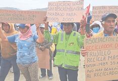 Recicladores cierran acceso al relleno sanitario de Trujillo