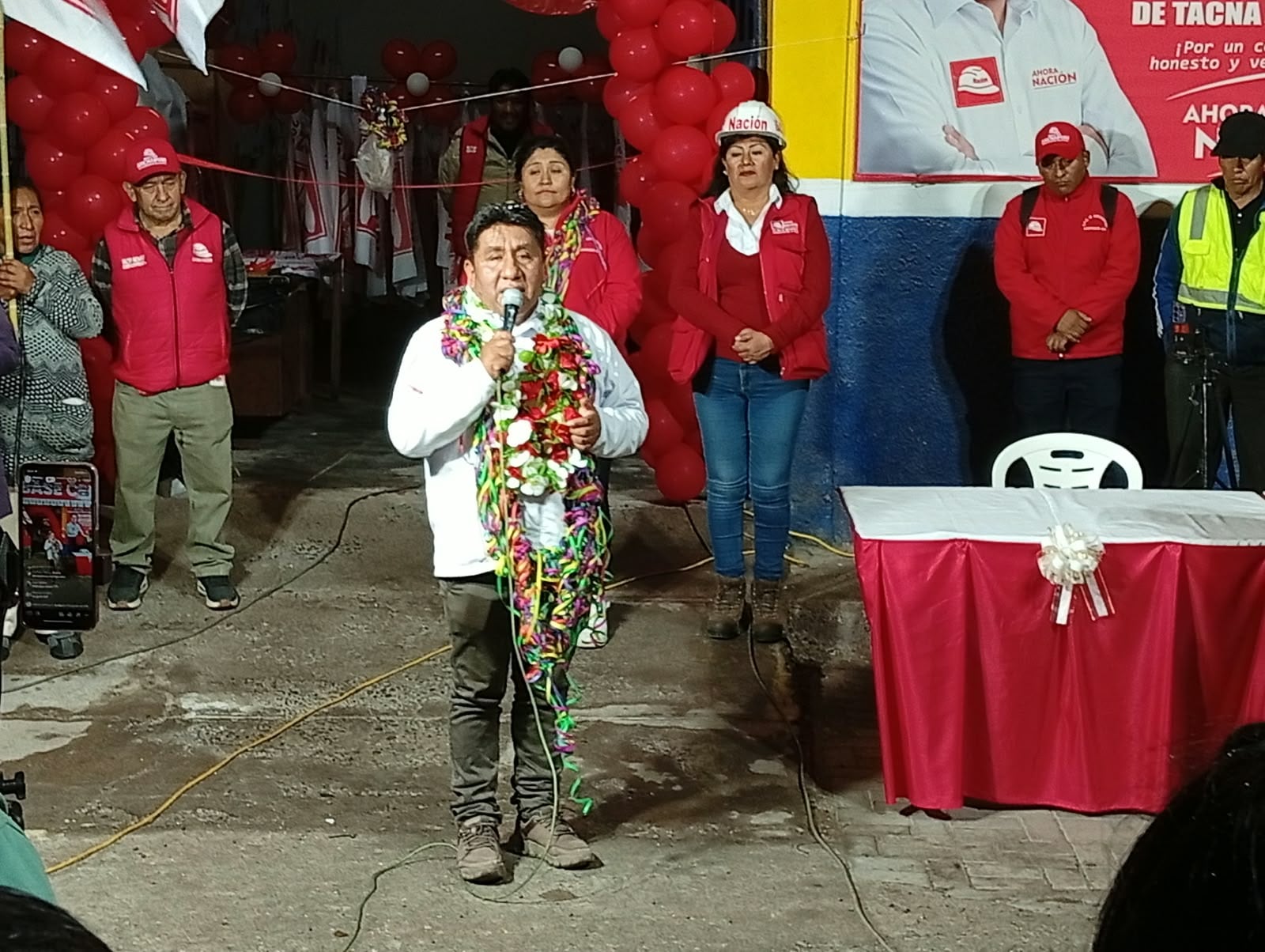Walter Anchapuri declaró a Correo tras inaugurar la base de juventudes en la asociación Primero de Mayo la noche del sábado. (Foto: Correo)