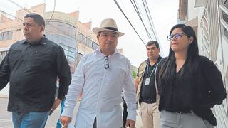 Alcalde de Trujillo, Arturo Fernández, se queda sin siete funcionarios más