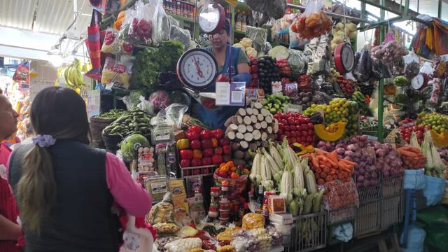 Arequipa: Conoce AQUÍ los precios de las verduras, carnes y frutas en la feria El Altiplano de Miraflores (VIDEO)