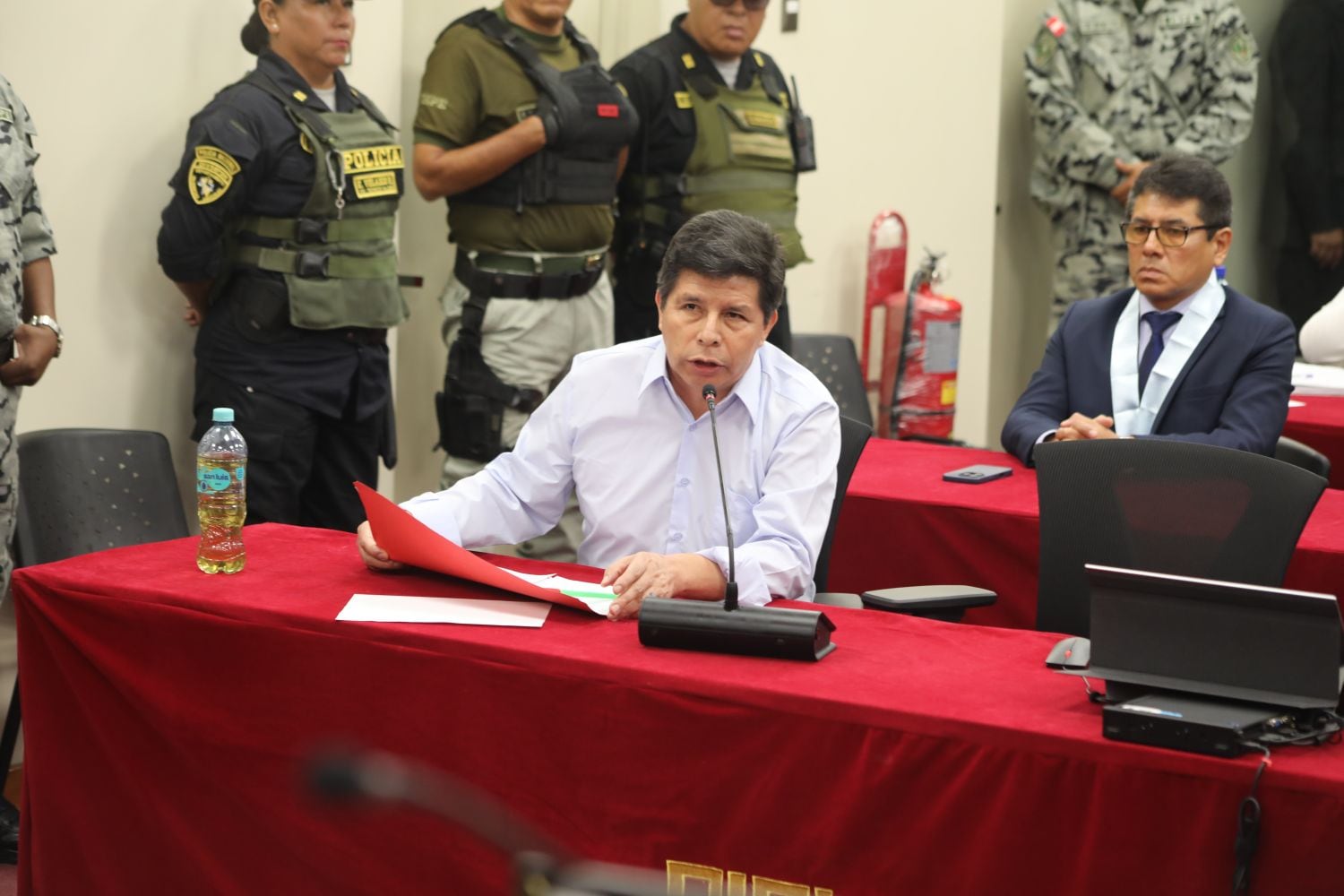 Pedro Castillo ante los jueces de la Sala Penal Especial de la Corte Suprema. Foto: Poder Judicial