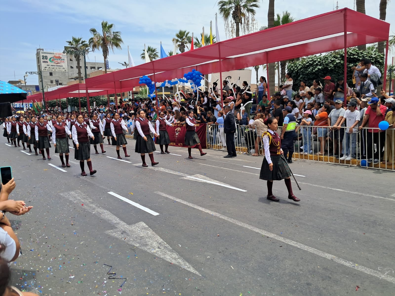 Desfile cívico escolar por los 158 años de la provincia de Chincha