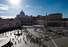 ‘Extra omnes’: Los 133 cardenales se encierran en la Capilla Sixtina para elegir un papa