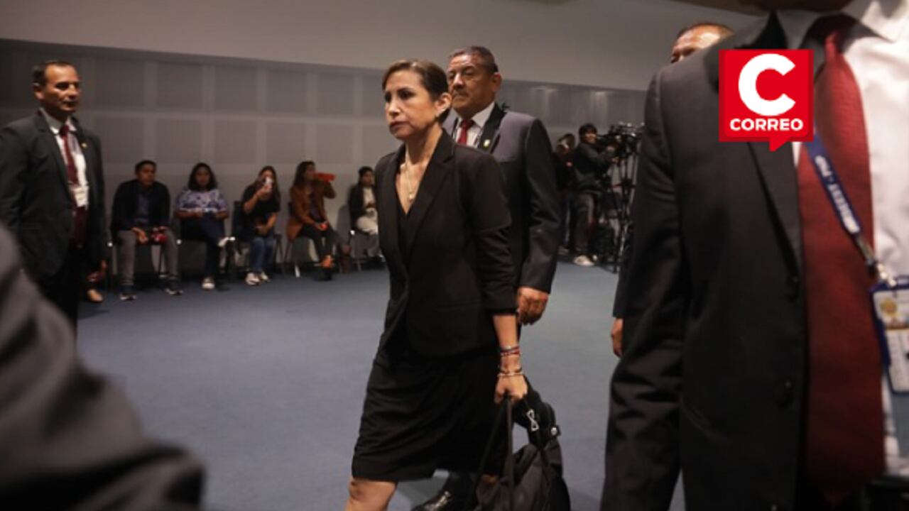Patricia Benavides asiste a la JNJ junto a su abogado. (Foto: Britanie Arroyo / @photo.gec)