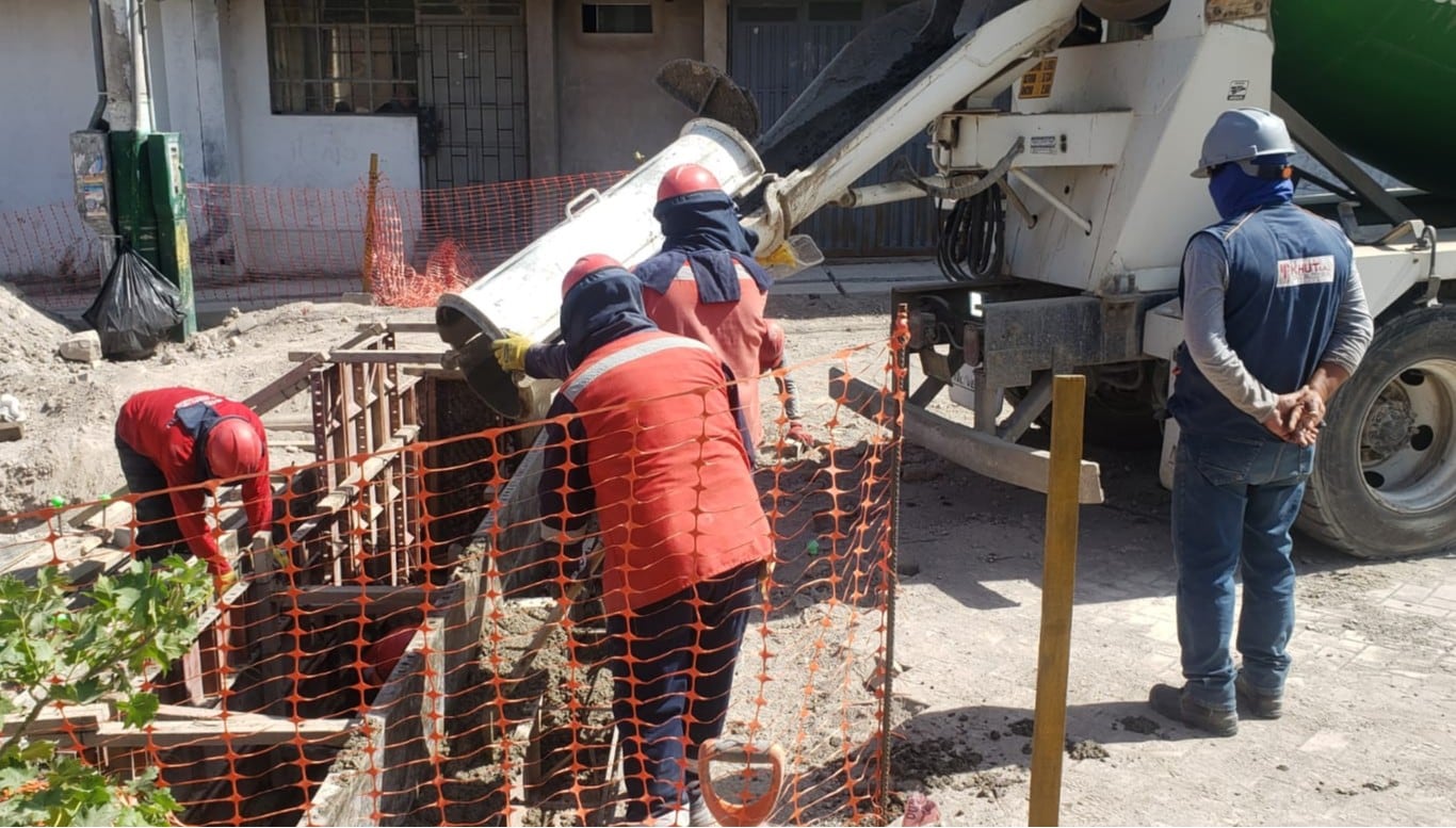 Obra tenía que terminar en mayo, pero paralización de trabajos por lluvias retrasó avances