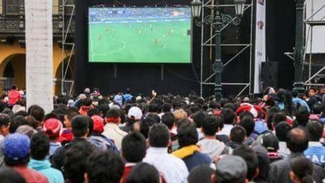 Ica: Proyectan en pantallas gigantes partido de Perú-Australia rumbo al mundial de Qatar 2022
