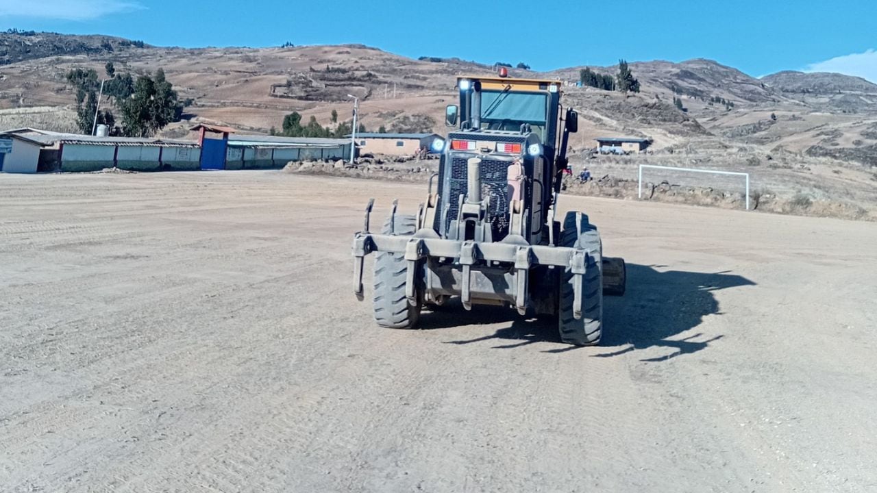 Buscan promover el fútbol entre los niños y jóvenes del distrito de Carabamba.