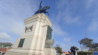 Vándalos atentan contra monumento de José de San Martín en Pisco
