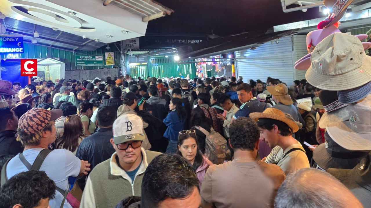 Incendio a la altura del Kilómetro 107 del tendido férreo obligó a suspender todas las operaciones ferroviarias.