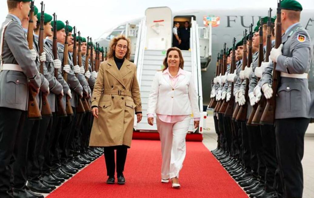 Dina Boluarte en Alemania