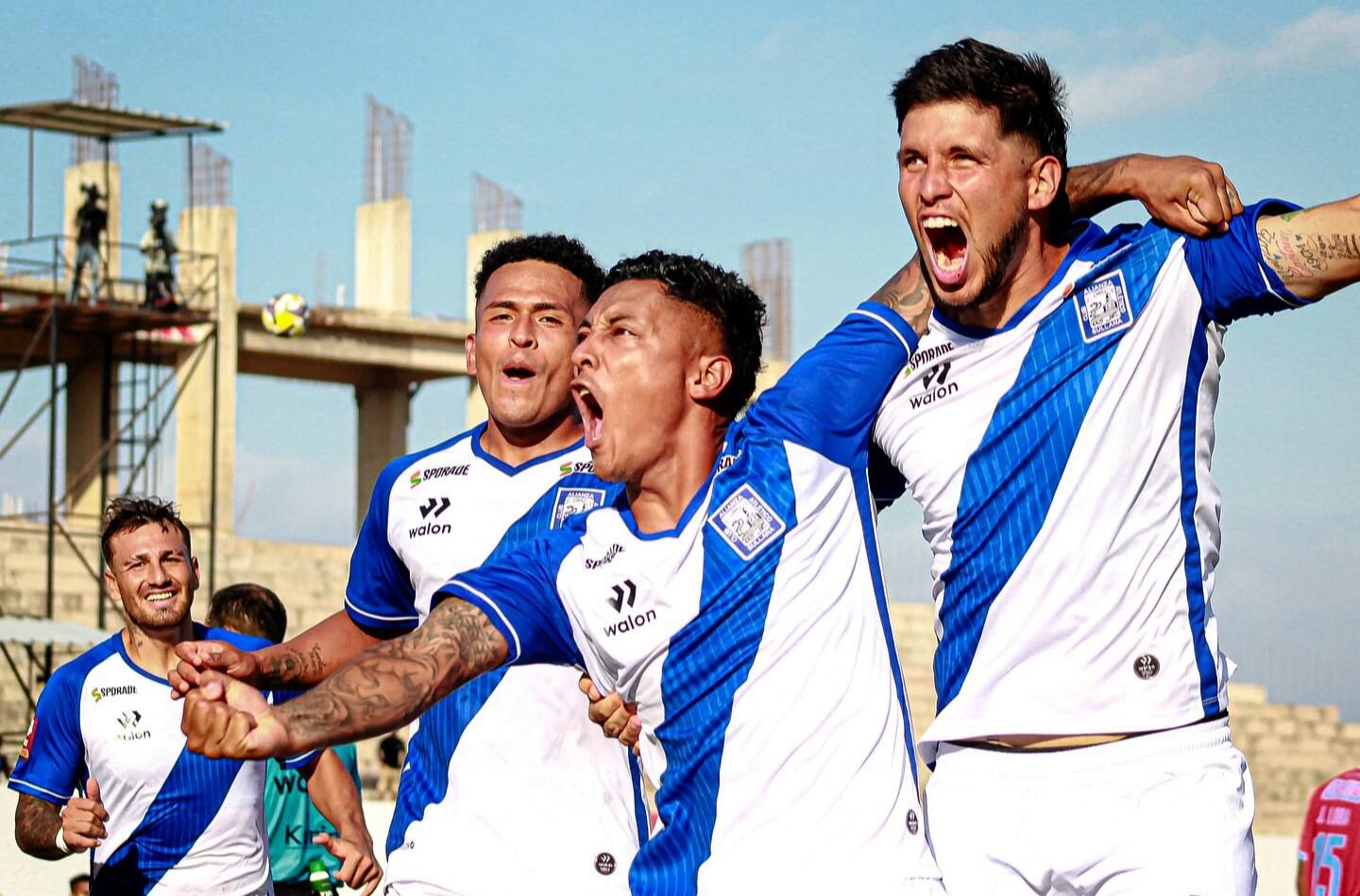 Agustín Graneros y Luis Olmedo destacan que lo hacen con humildad.