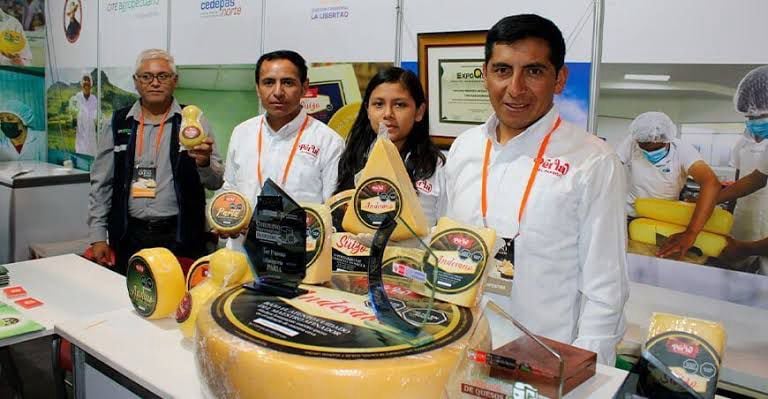 La Asociación de Pequeños Productores Agropecuarios Perla del Paraíso, de Otuzco, fue reconocida con la Medalla de La Libertad.