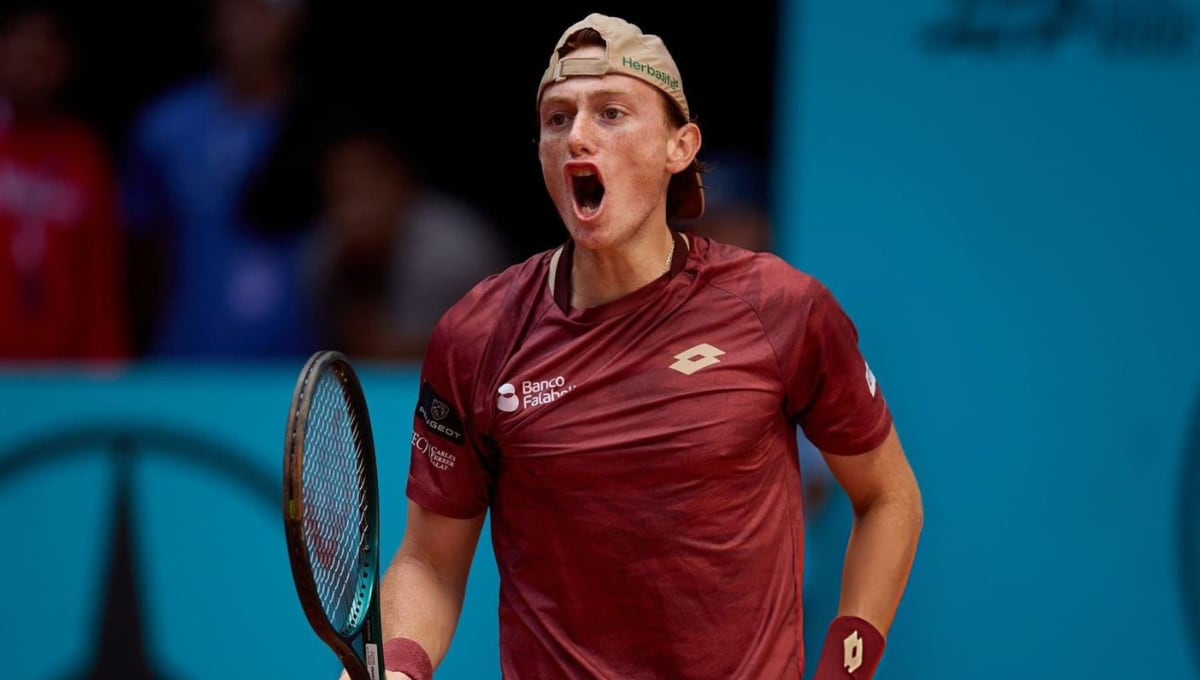 El tenista nacional sumó su sexta victoria consecutiva en el torneo alemán y escaló hasta el puesto 42 del ranking ATP en vivo. (Foto: Getty Images)