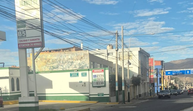 Grifo en la avenida Salaverry, Socabaya. Foto: GEC.