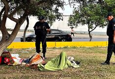 Trujillo: Serenos desalojan a once extranjeros que dormían en las áreas verdes del óvalo La Marina