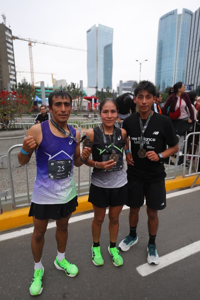 Maratón New Balance 15K Powerade by El Comercio reúne a miles de corredores en Lima (Fotos: Antonio Melgarejo/GEC)