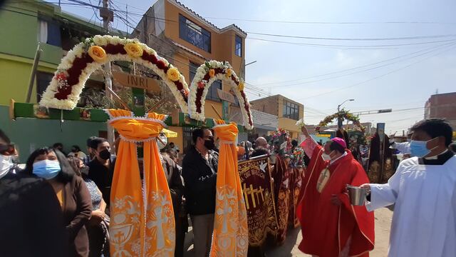 Tacna: Fieles participan en fiesta de Las Cruces tras dos años de pandemia