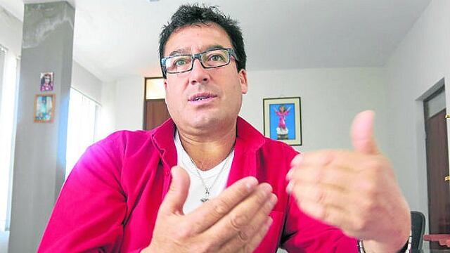 Martínez se salva por un voto de segundo pedido de vacancia