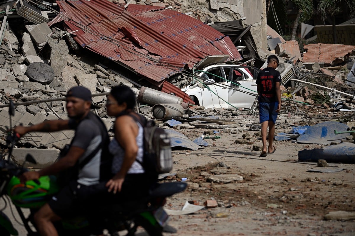 El Gobierno peruano señaló que monitorea la situación en Venezuela y reiteró su solidaridad con la población afectada por los sismos que dejaron muertos, heridos y daños materiales. (Foto: Federico PARRA / AFP)