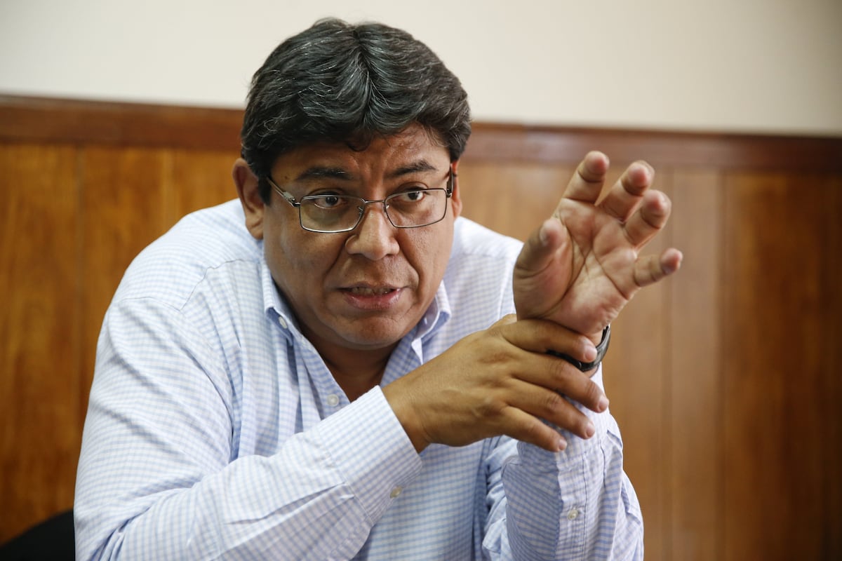 Elmer Cuba, economista de Macroconsult y director del BCR. (Foto: USI)