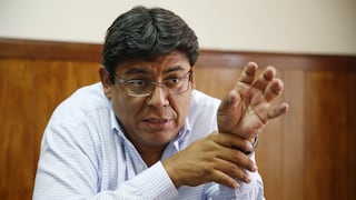Elmer Cuba advierte que Ejecutivo acudirá al Congreso si no recibe facultades