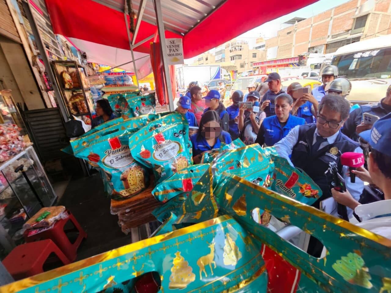 Municipio provincial, Ministerio Público y la Policía realizaron operativo en centro de abastos.